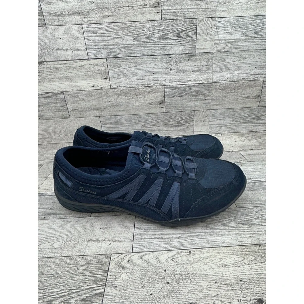 Skechers Relaxed Fit‎ Navy Blue Slip On Sneakers 23020 Womens Size 9 Memory Foam